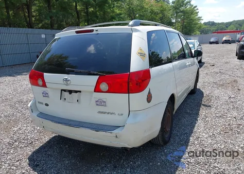 2007 Toyota Sienna Le z USA, uszkodzony, nr VIN 5TDZK23C17S040694